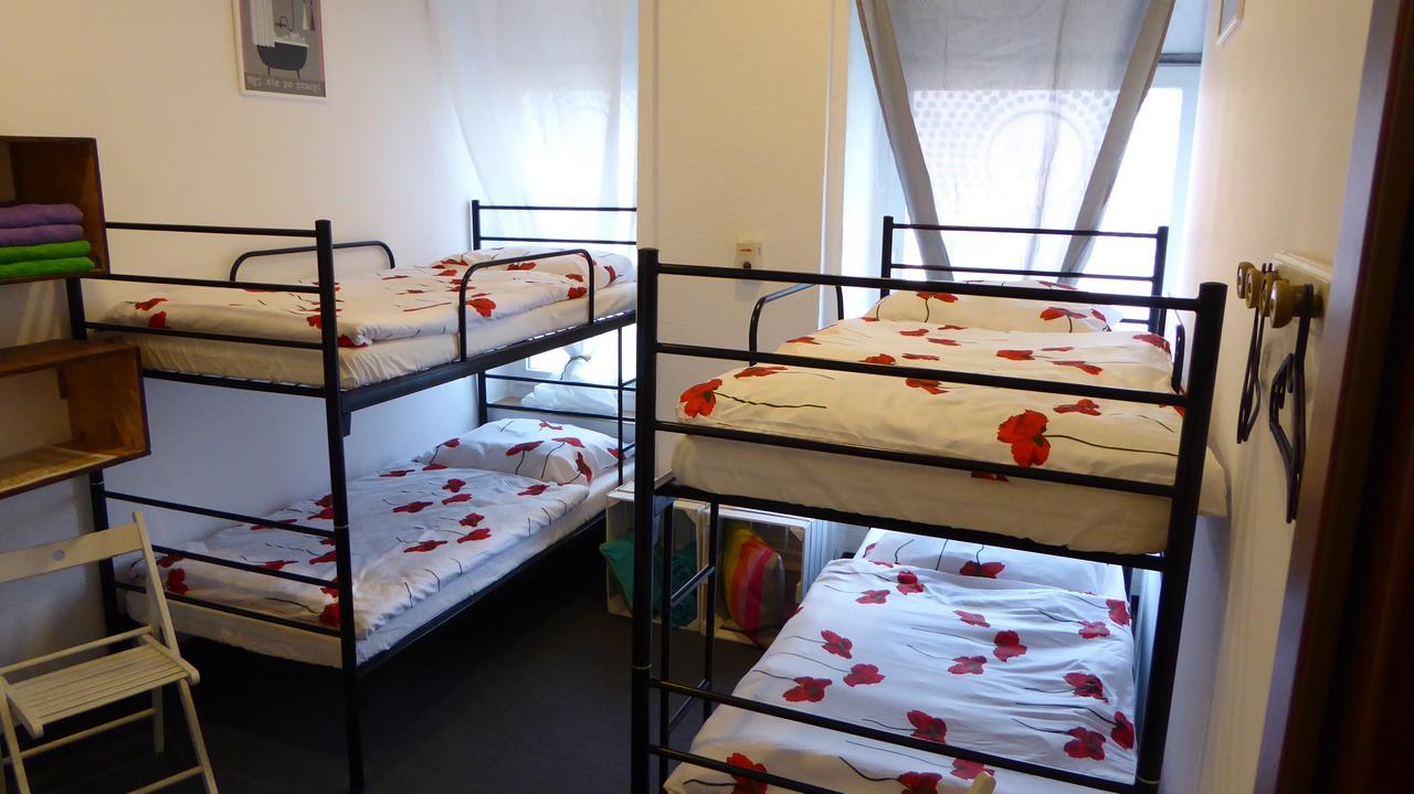 Flyfly Hostel , Darmowy Parking , Rezerwuj Przez Urzadzenia Mobilne -10 Procent Вроцлав Екстер'єр фото
